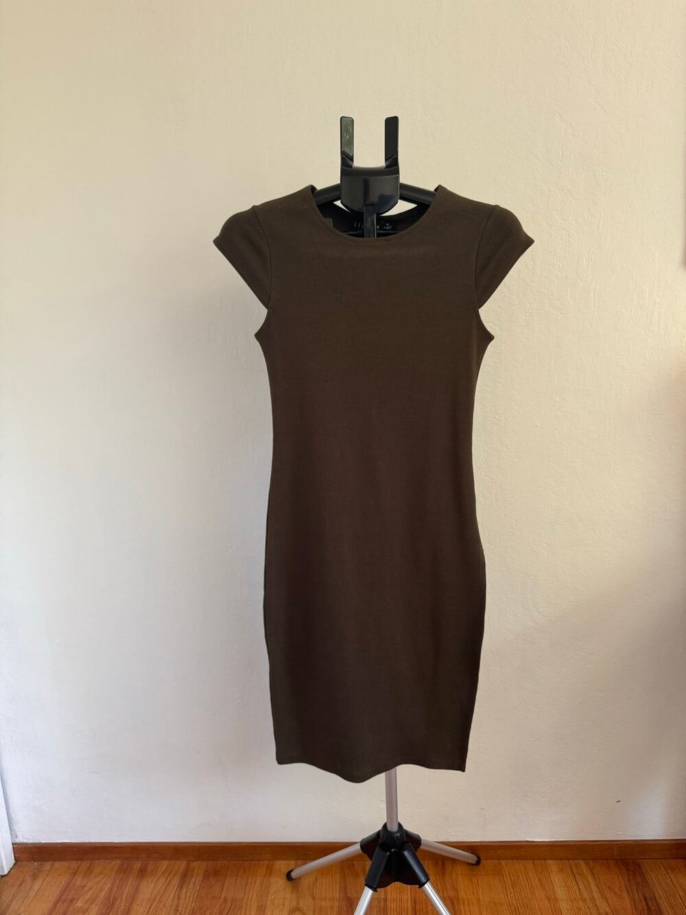 NWT Lioness Don't Blame Me Women's Khaki Dark Green Bodycon Ribbed Midi Dress- 6